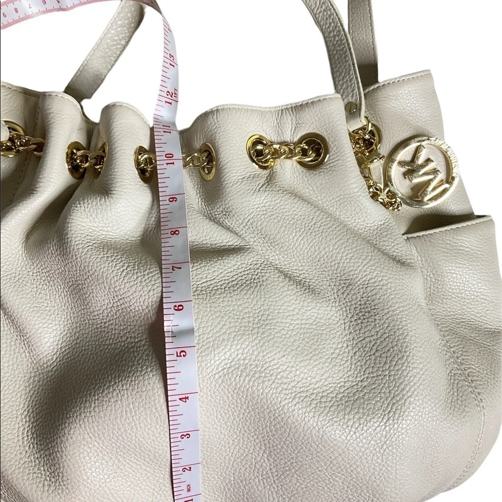 Michael Kors Jet Set Large Drawstring Chain Bag